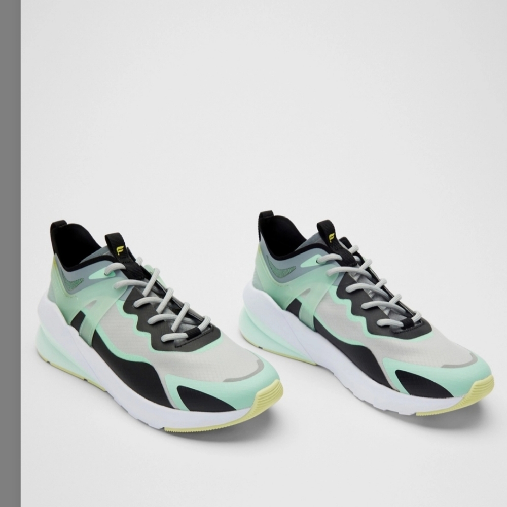Fabletics Cheviot Performance Sneaker Mint NIB 6